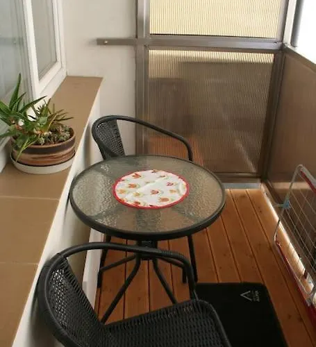 Lm - Moderny A Velky 90m2 - V Centre Mesta Apartman *